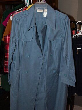 Liz Claiborne Blue Trench Coat Size Medium
